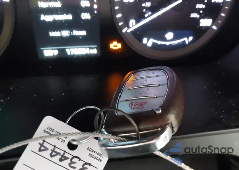 2017 Hyundai Sonata Hybrid Se z USA, uszkodzony, nr VIN KMHE24L12HA044174